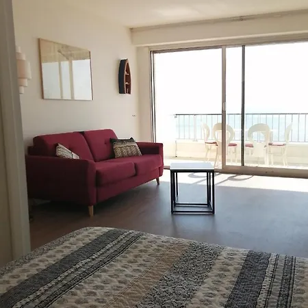 Διαμέρισμα Face - Balcon - Pour 2 *